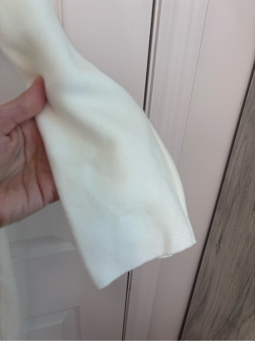 Women’s Open-Front Cream Cardigan with Pockets - Picture 10 of 16